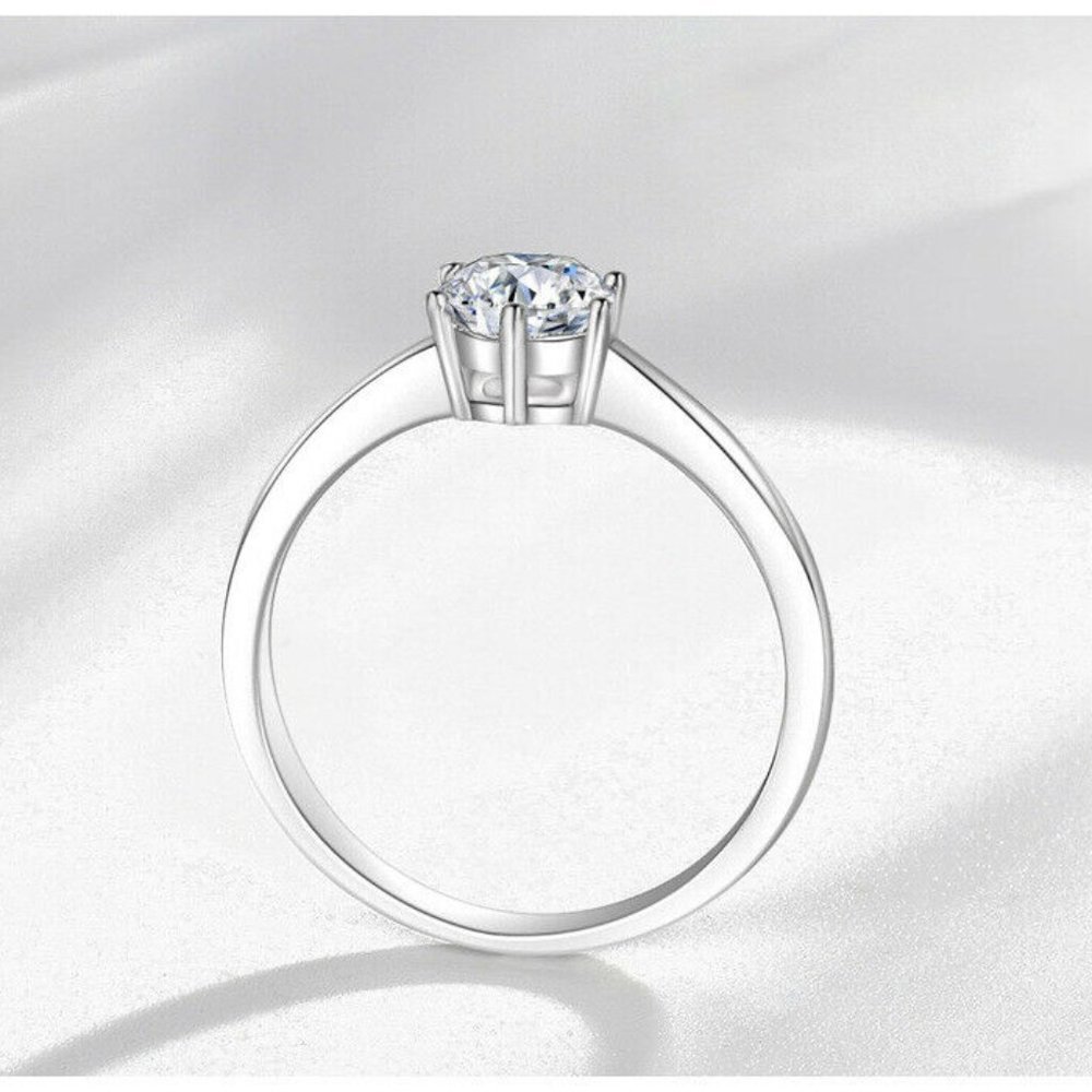 New CZ 925 Sterling Silver Ring - Picture 3 of 4